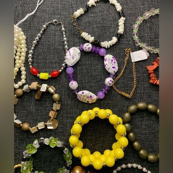 Bracelet Bundle 1 Costume Jewelry - Picture 6 of 7